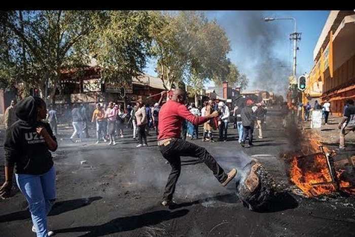 Xenophobia: South Africans recently launched xenophobic attacks on foreign nationals and their businesses in the country. (Youtube)