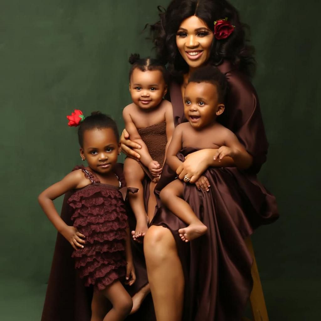 Akpororo and his wife are blessed with three children including a set of twins. [Instagram/JojosplaceVantage]