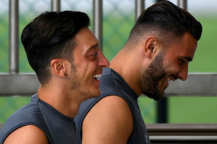 Mesut Ozil and Sead Kolasinac could return for Arsenal this weekend