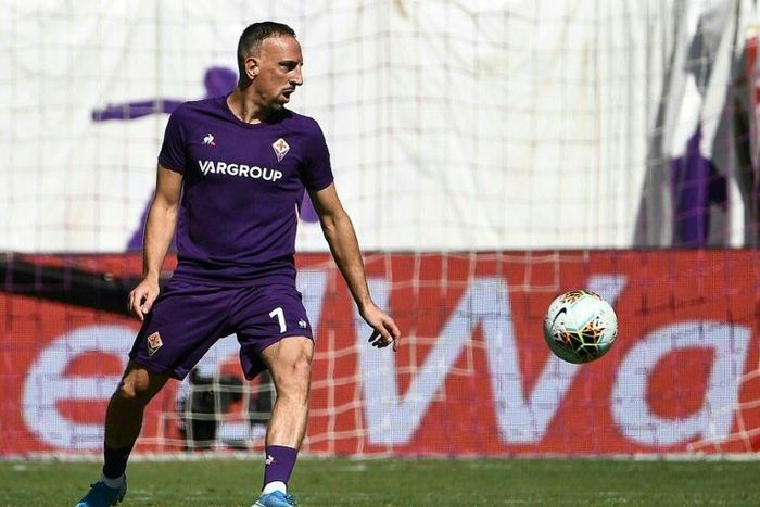 Fiorentina's French midfielder Franck Ribery picked up an ankle injury against Lecce