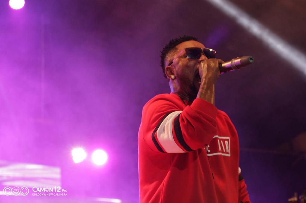 TECNO Mobile lights up Felabration 2019 as Omawumi, Teni, Reminisce serenade attendees