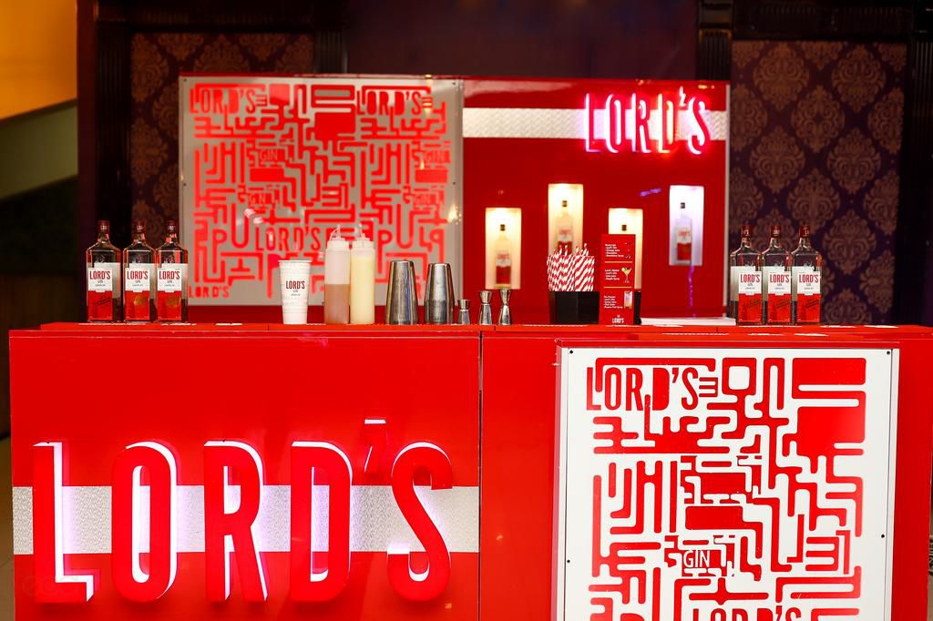 Lord's Gin and "The Soundgod" unite for a night of music with Trace Live