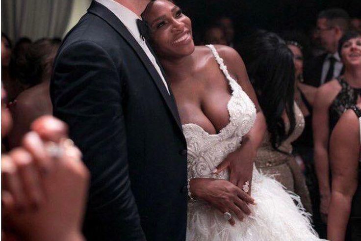Serena Williams Is ALWAYS Leaning On Husband Alexis Ohanian