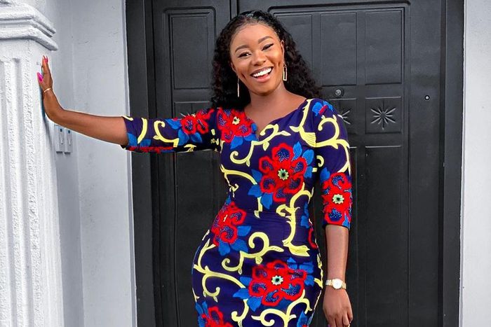 Ariyiike Dimples work style