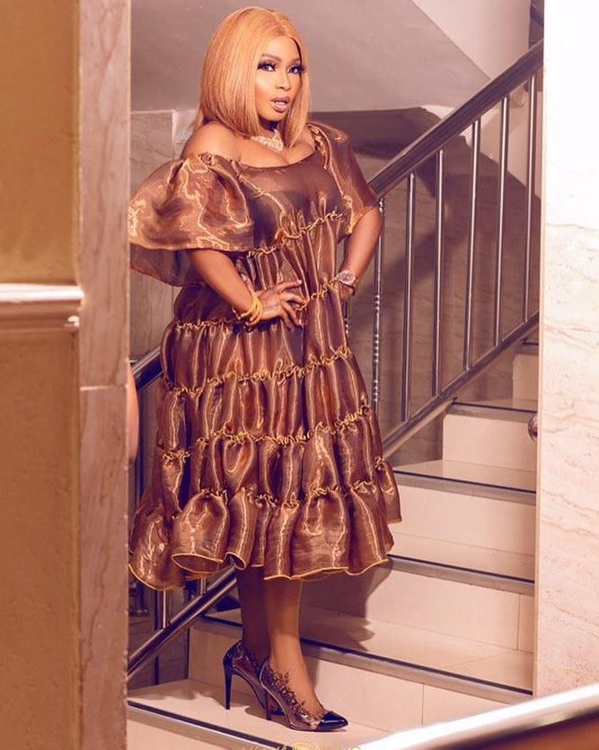 From recently acquiring a very expensive SUV to her pregnancy news, the actress will indeed have a lot to be thankful for. [Instagram/HalimaAbubakar]