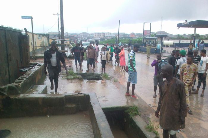 The drain beside the Aboru -Iyana-Ipaja canal along Ige Road that carried away the victims on Saturday (NAN)