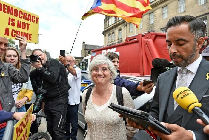 Former Catalan education minister Clara Ponsati, who is now based in Scotland, will appear in an Edinburgh court this week to challenge Spain's warrant for her arrest on grounds of sedition