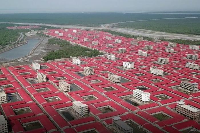 Dhaka had wanted to begin its long-held plan to move 100,000 people to the mud-silt island of Bhashan Char this month