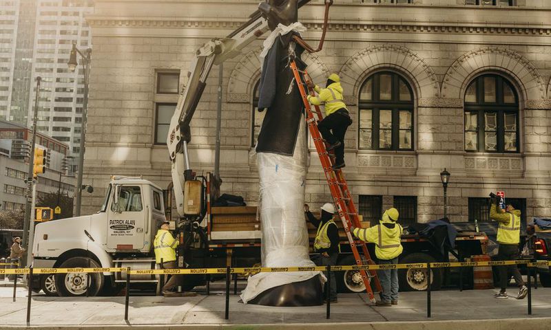 A Sculpture for Brooklyn's New Golden Age?