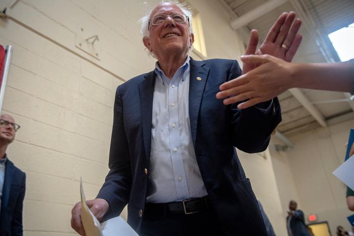 Sanders Proposes a Wealth Tax, Taking Aim at Billionaires