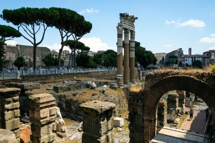 Rome and central Italy's antiquity is well-documented in the rich archaeological and historical record, but relatively little genetic work had been carried out until now