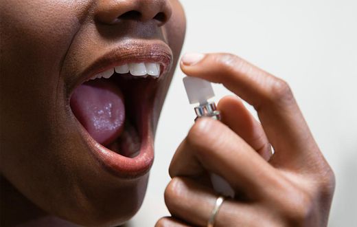 These home remedies will help you erase bad breath