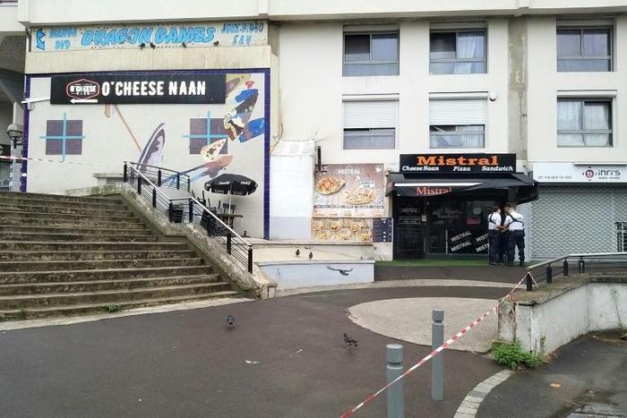 A waiter was shot dead at an eatery in the Noisy-le-Grand suburb east of Paris, apparently by a client angry at being made to wait for a sandwich