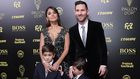 Lionel Messi with his wife and sons (France Football)