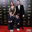 Lionel Messi with his wife and sons (France Football)