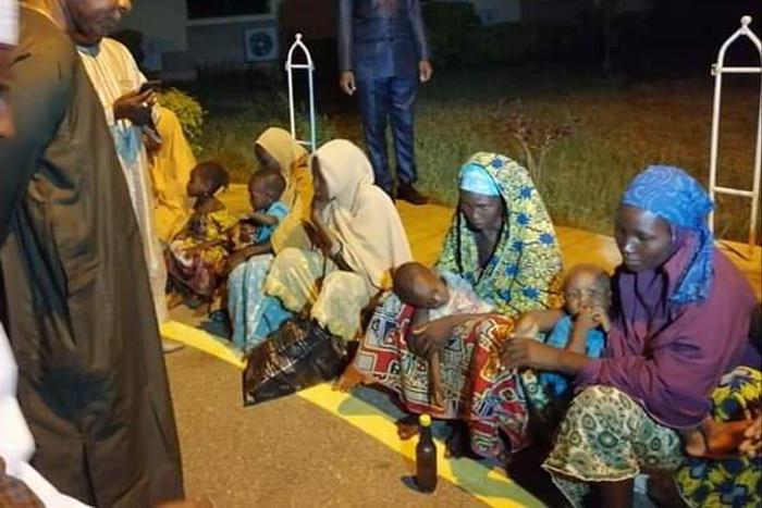 Kaduna state Governor, Aminu Masari receiving more people from captivity in the hands of the Bandits/Illustrative photo.  [Twitter/@GovernorMasari]