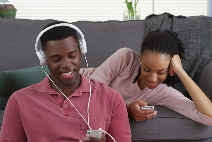 How to behave when visiting a member of the opposite in Lagos [Credit - Shutterstock]