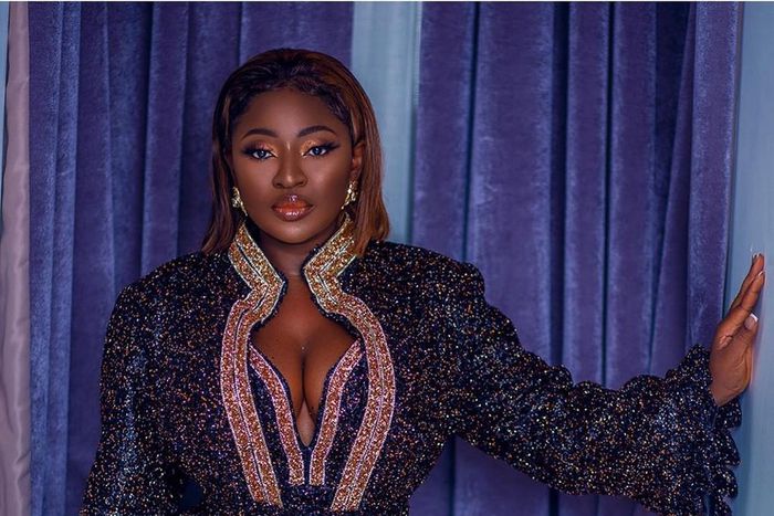 Yvonne Jegede might have just hinted on her secret and open admirers that she is available to start a relationship again.[Instagram/IamYvonneJegede]