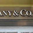 Tiffany & Co have removed a tweet showing a woman covering one eye after Chinese consumers accused the jeweller of supporting the Hong Kong democracy movement