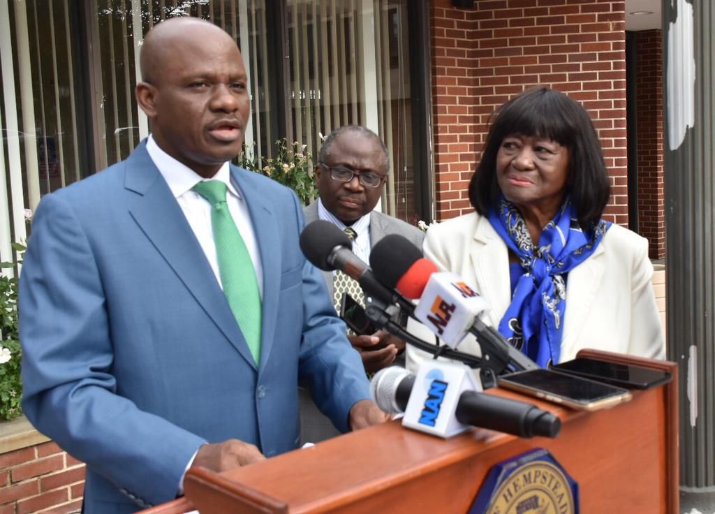 Okoyen delivers his remarks at the occasion. With him are Prof. Elseah Chea (middle) and the Senior Councilwoman, Dorothy Goosby. [NAN]