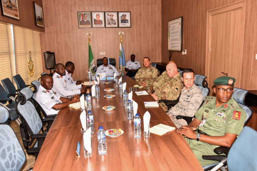 Chief of the Air Staff (CAS), Air Marshal Sadique Abubakar and the Adjutant General California National Guard, Maj.-Gen. David Baldwin  [Twitter/@NigAirForce]