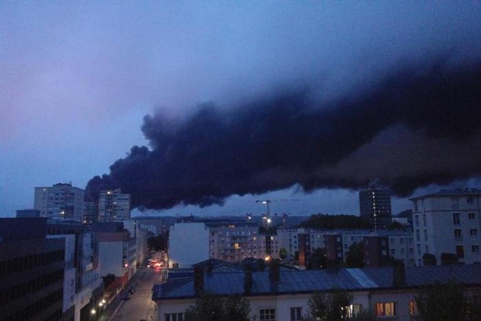 Several schools were closed and residents of twelve towns including Rouen were told to stay at home as the fire spread