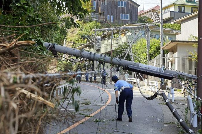 Experts accuse the Japanese government and utility companies of being unprepared as tens of thousands of homes were still without power nearly two weeks after Typhoon Faxai hit