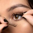 How to apply magnetic lashes