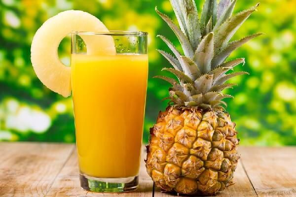 These home remedies will help you erase bad breath