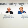 (l to r) Rhineland-Palatinate's State Premier Malu Dreyer, German Finance Minister Olaf Scholz, German Chancellor Angela Merkel and German Defence Minister Annegret Kramp-Karrenbauer announce the 2030 Climate Prtoection Programme on Friday