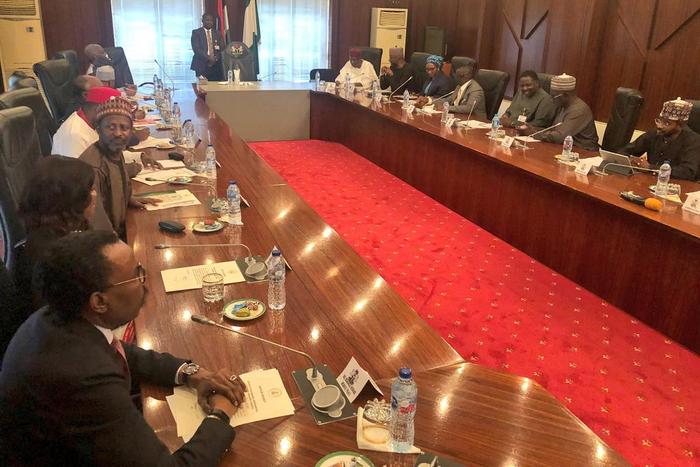 Buhari holds inaugural meeting with members of Economic Advisory Council  [Twitter/@toluogunlesi]