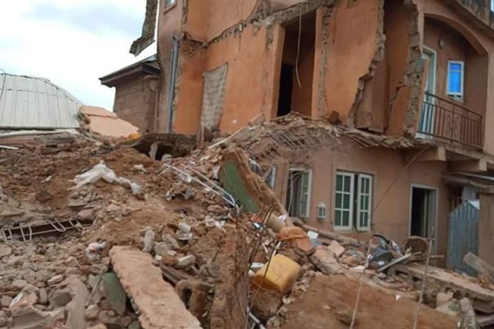 Rubble of the collapsed building (NAN)