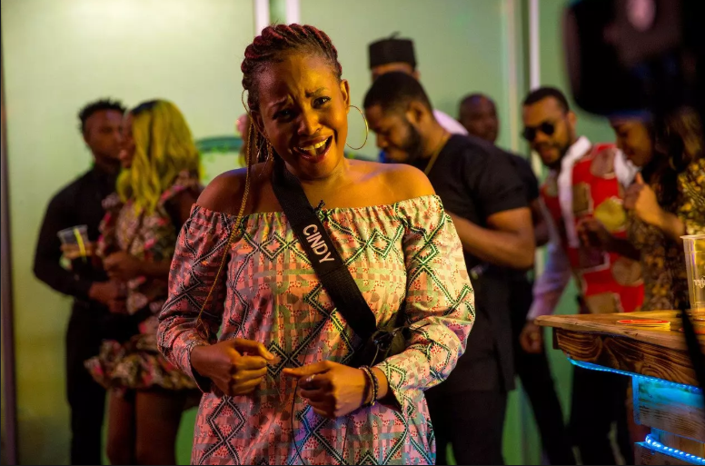 Cindy has opened up on her feelings for fellow housemate, Omashola and she wants to be with him. [Africa Magic/BBNaija]