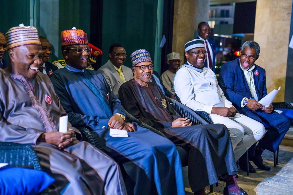 President Muhammadu Buhari meets with Leaders of Nigerian Community in Russia during the Russia-Africa Economic Summit in Sochi, Russia. [Twitter/@NigeriaGov]