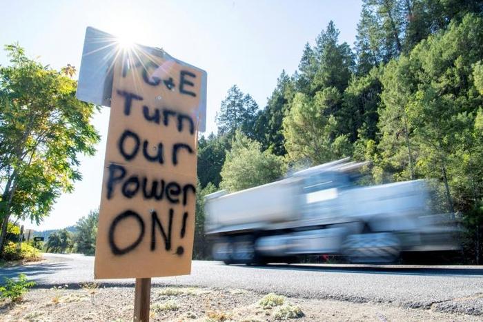 Pacific Gas & Electric has begun switching off power in California, in a bid to prevent a repeat of last year's catastrophic infernos which killed around 90 people