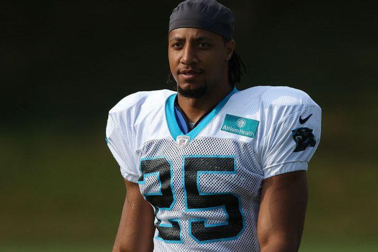 Eric Reid Crushed a 55.5-Inch Box Jump