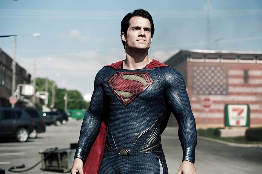 Henry Cavill Answers all the Superman Speculation
