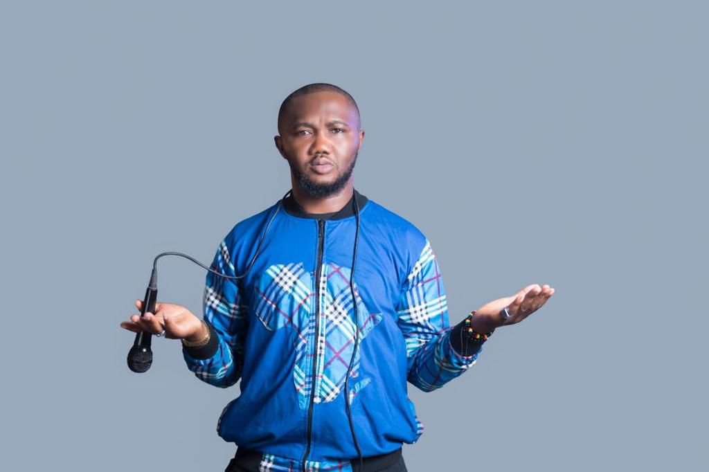Ace comedian, Omini, presents maiden show "No Hate Speech"