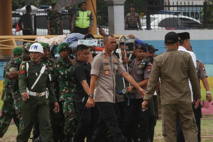 Wiranto was rushed by helicopter to Jakarta after the assassination attempt