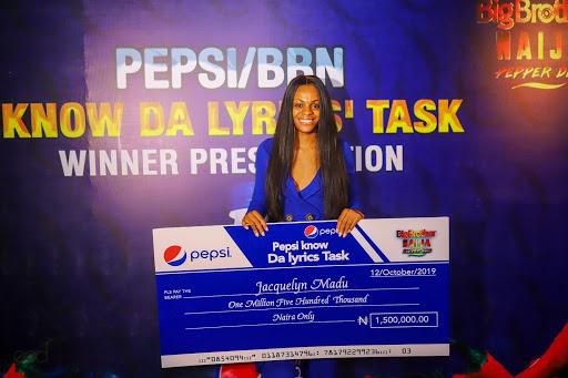 Jackye receives 1.5million naira BBNaija Pepsi ‘Know Da Lyrics’ challenge prize