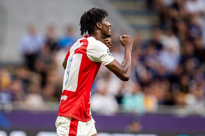 Peter Olayinka (Twitter/Slavia Prague)