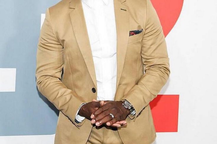 Kevin Hart and his friend, Jared Black are said to have sustained major back injuries and as a result of this were both transported and treated at nearby hospitals.[Instagram/KevinHart4Real]