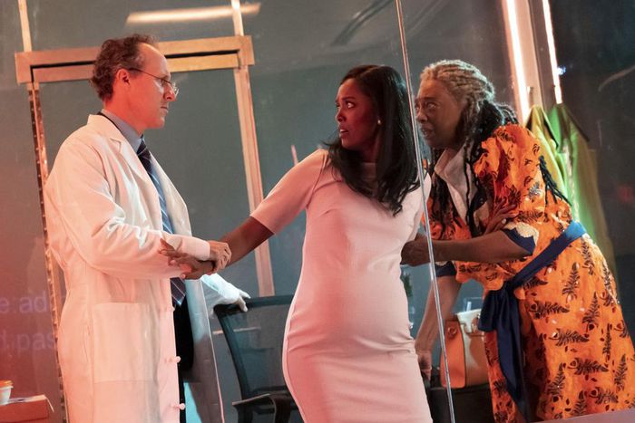 Review: In Zawe Ashton's 'for all the women,' the Price of Uprooting a Life