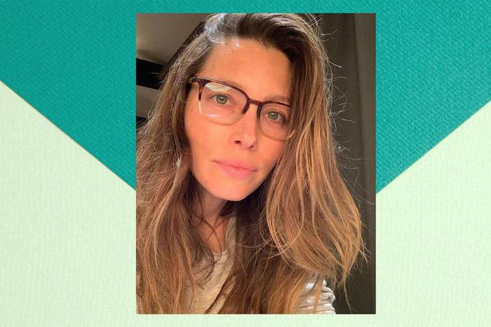 Jessica Biel Just Posted A Gorge No-Makeup Selfie