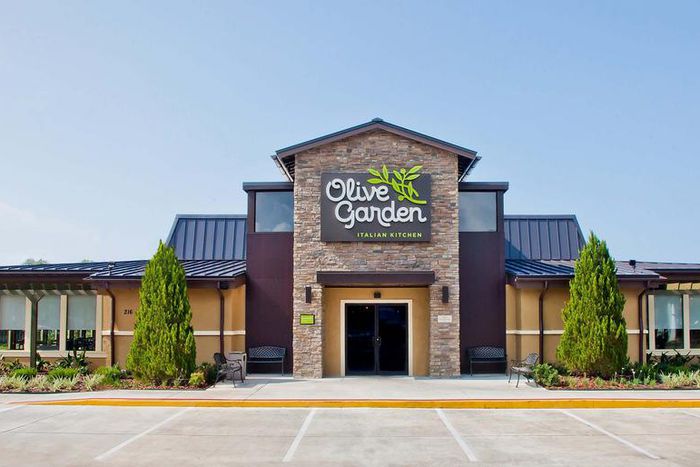 What To Order At Olive Garden If You're Keto