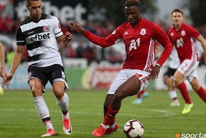 Viv Solomon-Otabor (Instagram/Viv-Solomon-Otabor)