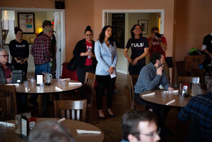 Gabbard, After Threatening Boycott, Will Debate on Tuesday