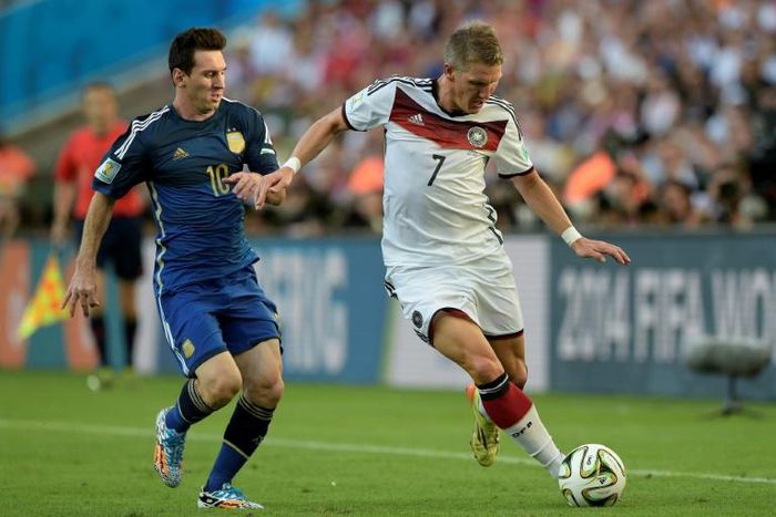 Germany midfielder Bastian Schweinsteiger (R) would be welcome to join the national team's coaching set up, head coach Joachim Loew said in Dortmund on Tuesday.