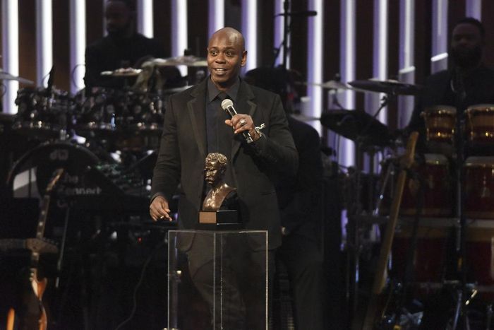 Dave Chappelle, Subversive and Charming, Wins Mark Twain Prize for Comedy