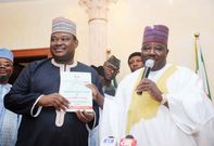 jimoh-ibrahim-receives-certificate-of-return